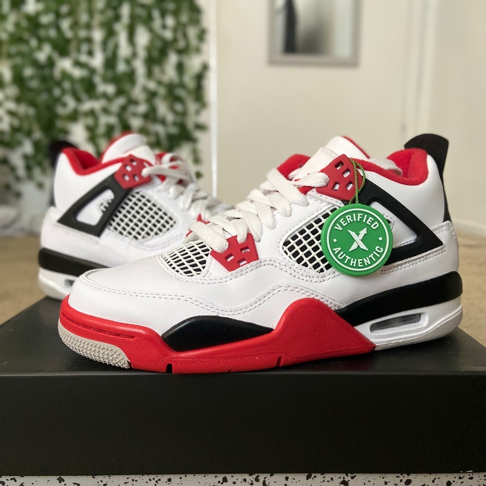Fire Red Jordan 4s 🔥